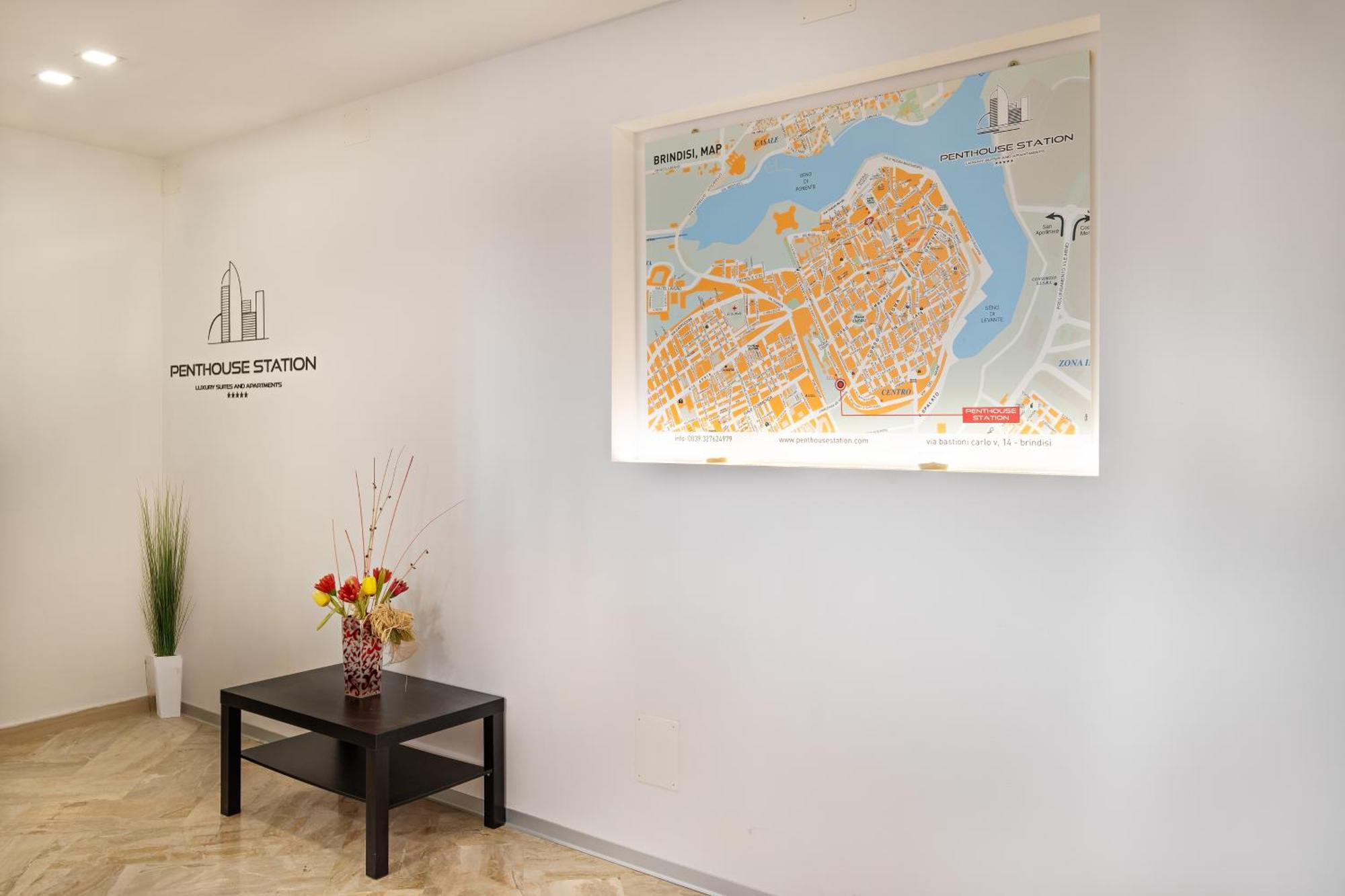 Penthouse Station Luxury Apts Le Dimore Brindisi Zewnętrze zdjęcie