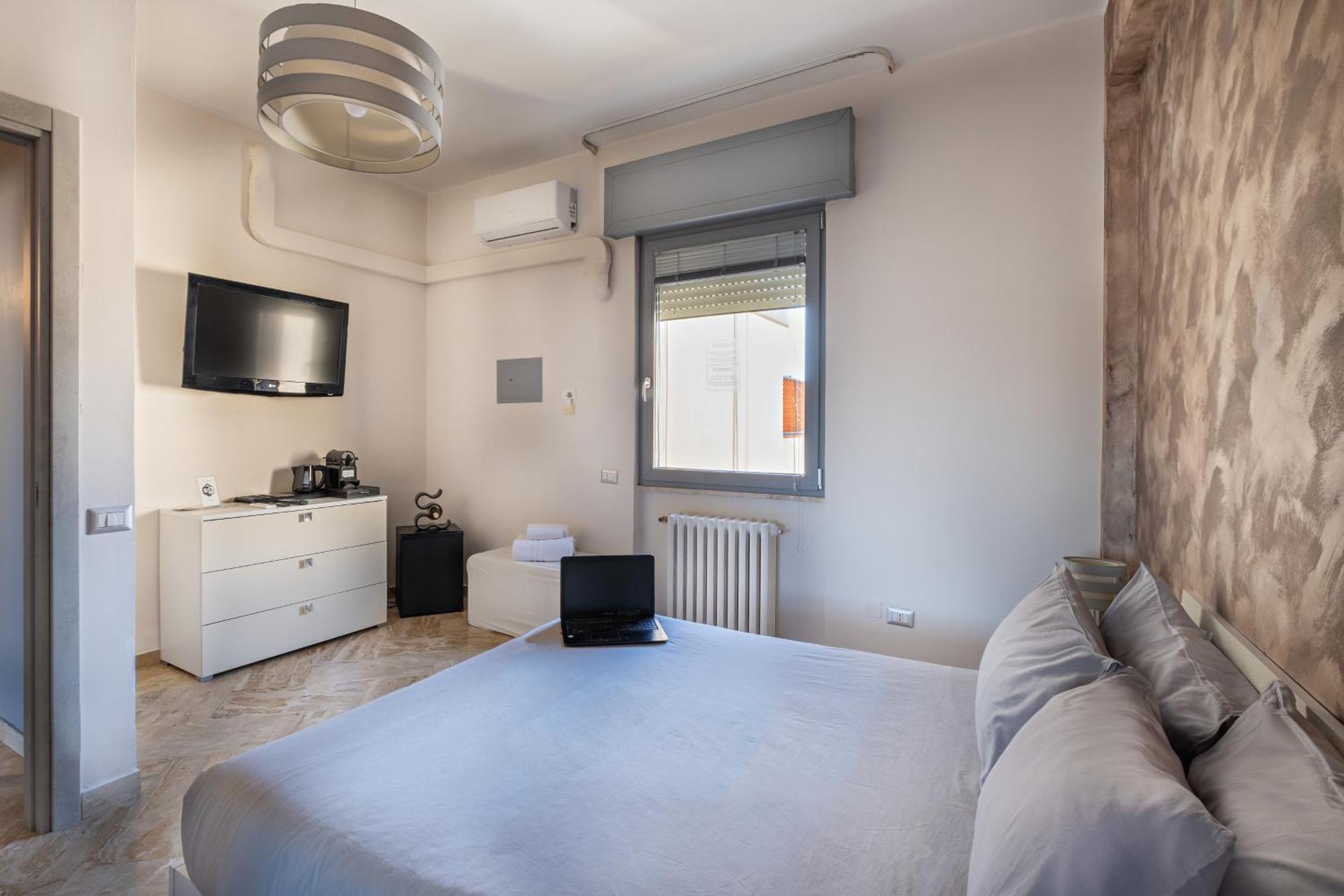 Penthouse Station Luxury Apts Le Dimore Brindisi Zewnętrze zdjęcie