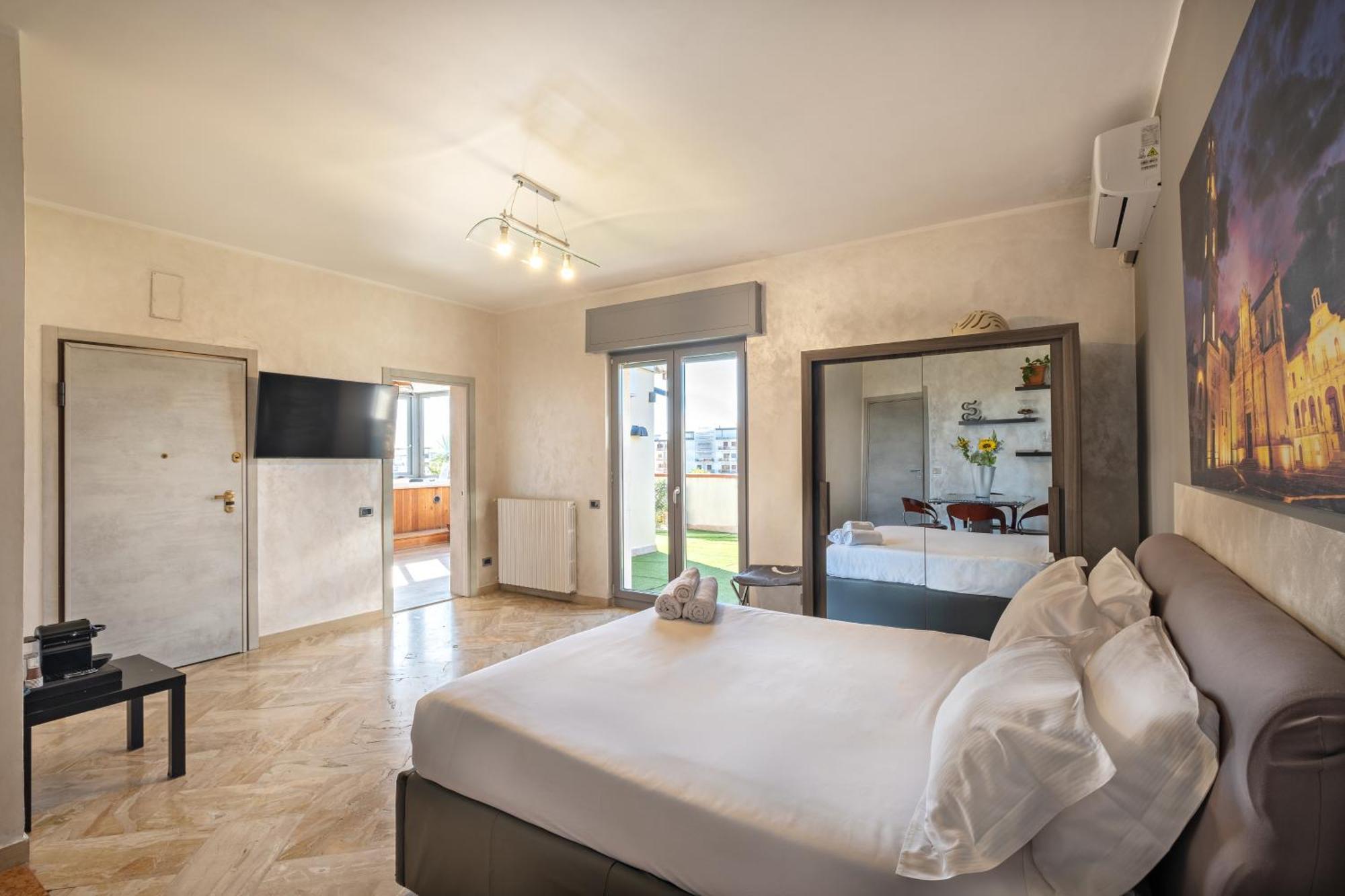 Penthouse Station Luxury Apts Le Dimore Brindisi Zewnętrze zdjęcie